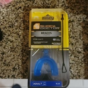 Shock Doctor Braces Strapped mouth guard